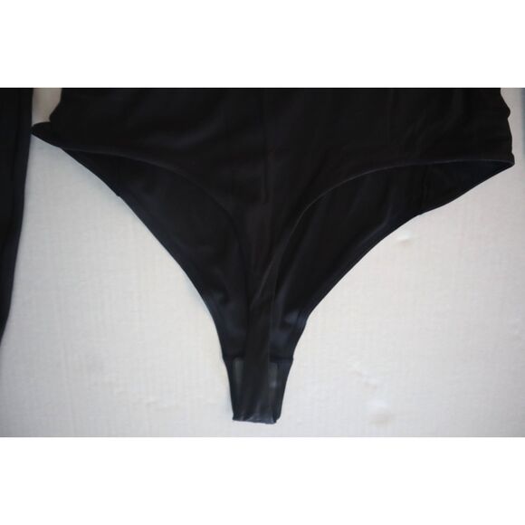 Lululemon Women's Sz M Black Wundermost Nulu Square Neck L/S Bodysuit *Shine - Picture 8 of 10